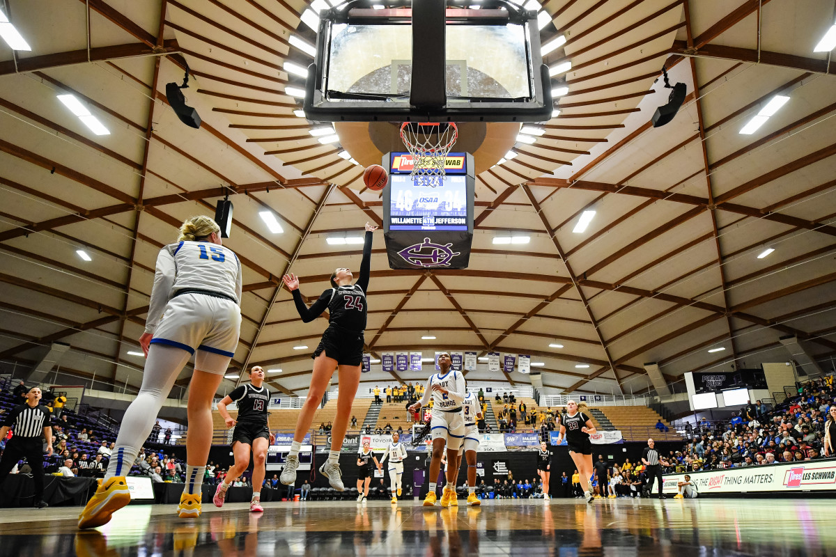 Jefferson Willamette 6A Oregon girls basketball quarterfinal 2024 Naji Saker-58